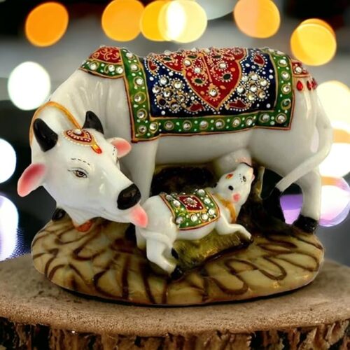 Elegant Cow and Calf Figurine4